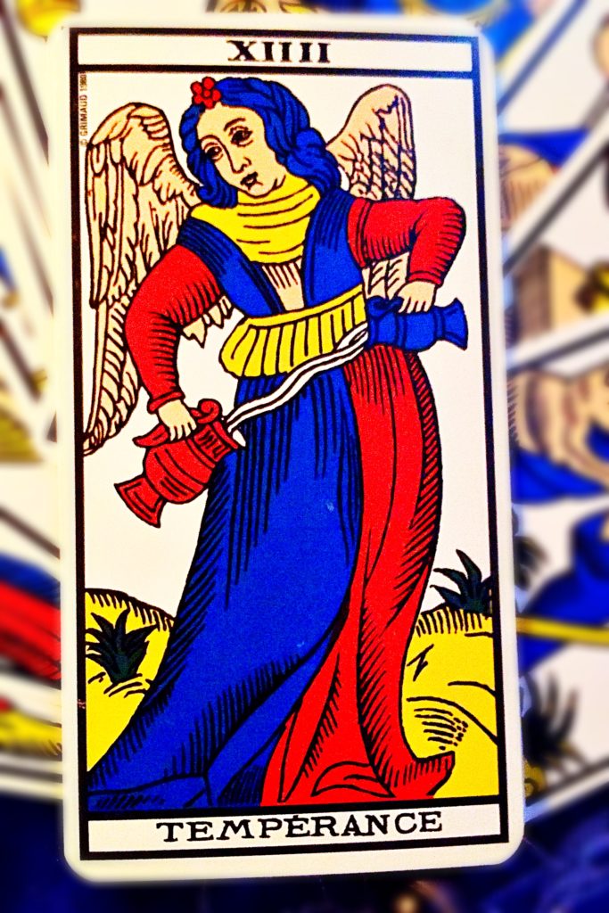 Tarot UMIARKOWANIE 